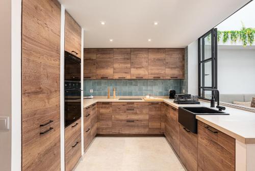 Casa junto al mar con piscina 45