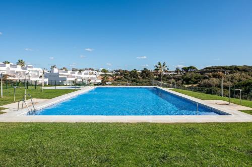 Casa junto al mar con piscina 45
