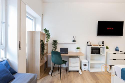 Imperium Garbatella Guesthouse - 2 bedrooms with private bathroom, Terrace, 800mt to metro