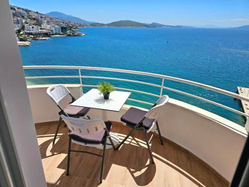 Luxury Apartment Amazing View In Saranda