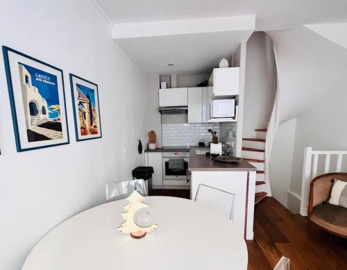 Foto La Dolce Trouvillaise - Maison 5 personnes - Plein centre Trouville - Au calme - Belle Terrasse 4