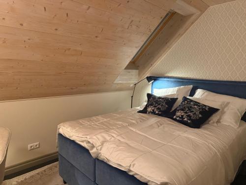 Llit o llits en una habitació de Arabella