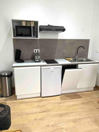 SYMPA 1 Bedroom 1BR Center of Reims Parking