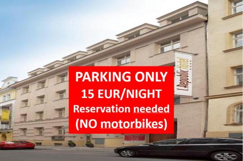 1.Republic Hotel