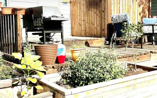Een tuin van Hot Tub 5 beds