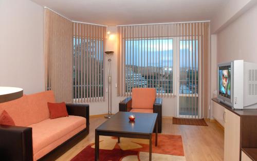Gallery image of Hotel Avis in Sandanski