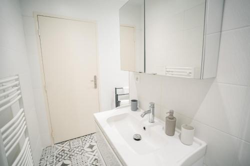 Spacieux & confortable au cœur du centre-ville-AQ