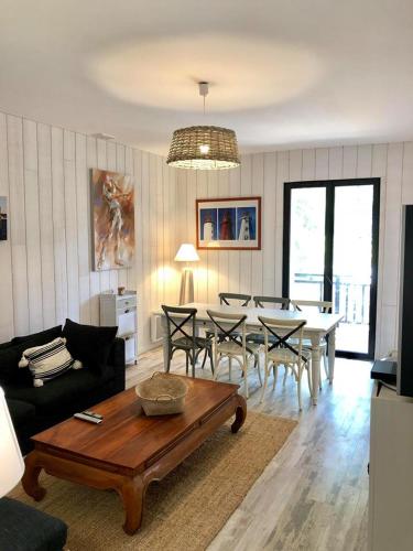 Grand Appartement familial très calme - Pereire