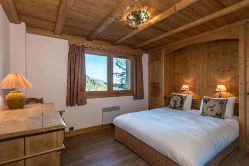 Chalet La Grande Ourse Meribel - 175m2 apartment almost ski-in ski-out photo 2