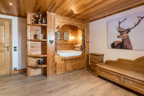 Chalet La Grande Ourse Meribel - 175m2 apartment almost ski-in ski-out photo 3