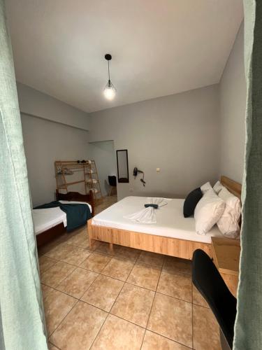 Milto's Rooms