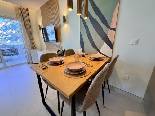 Sunny Escapes- Modern & New, Playa de las Americas