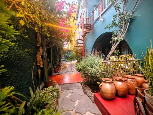 La Casona Azul