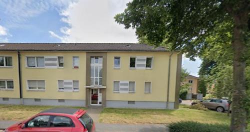 Tòa nhà nơi chỗ nghỉ nhà dân tọa lạc