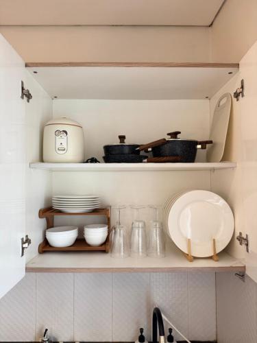 Køkken eller tekøkken på Madison Park Apartment CHILL by Host Jess