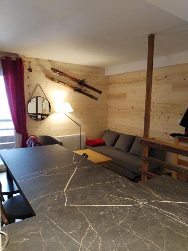 Bel Appartement Duplex - SAUZE 1700