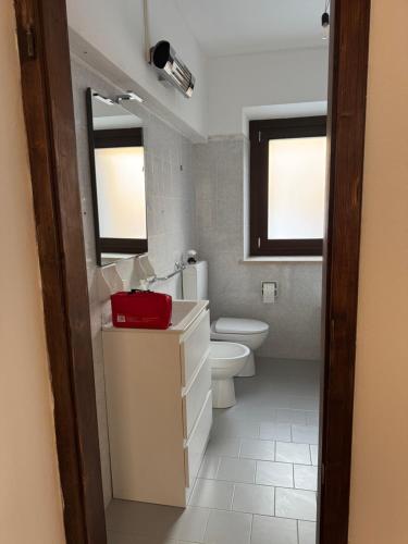 Et badeværelse på Lago Maina Appartamenti