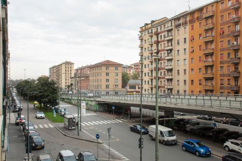 Corvetto Modern Apartment - Steps from M3 Corvetto
