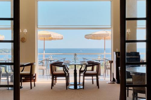 Hôtel Le Provençal - Bord de Mer