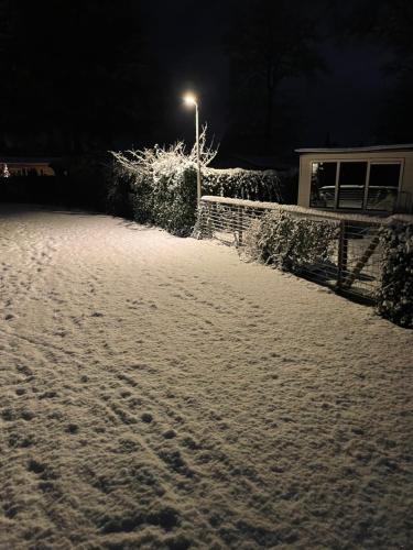 "RustOord" Ontspannen op de Veluwe Bospark Ijsselheide Hattemerbroek om vinteren
