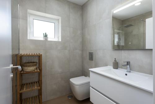 Alva - cozy apartment with pool by HD