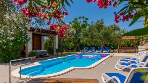 Villa Dominus - Split by Villas Guide