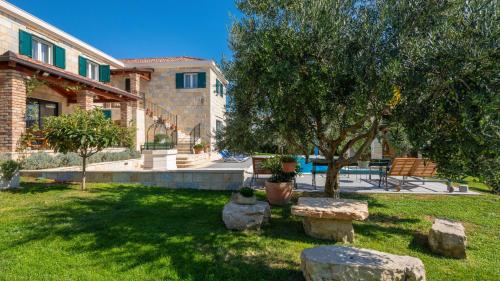 Villa Dominus - Split by Villas Guide