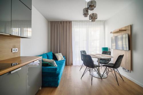 Baltic Calm 30m2 2room Apt Sunset Balcony 850m to Sea , Netflix