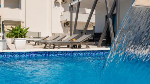 Apartman Mia 5 - Omis by Villas Guide