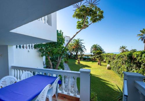 Stella Maris Nerja Beachfront Apartment, Sea View