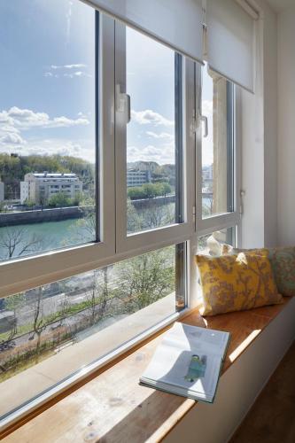 Ekialde by FeelFreeRentals