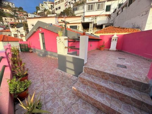 Funchal Pink Hostel