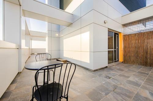 Duplex con Terraza y Parking en Sanchinarro