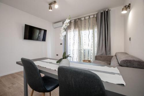 Apartments Bolero