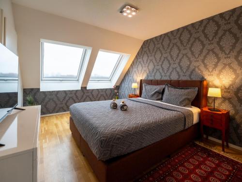 Apartment for 6 with Terrace & Air Conditioning near Metro U3