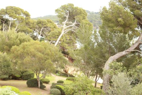Résidence hôtelière Le Provençal à Giens - Bord de mer