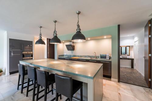 Apartamento Roy Boston Marbella