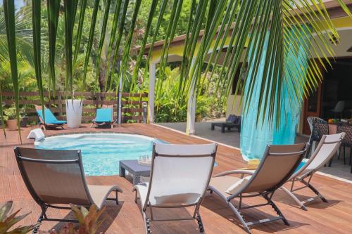 Villa Mascotte proche Bas du Fort avec piscine