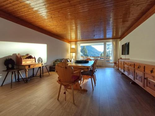 Großzügige 3 Schlafzimmer Wohnungen in Davos Bergblick zentral
