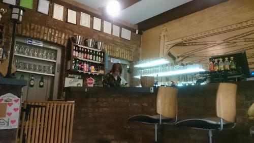 Ο χώρος του lounge ή του μπαρ στο Karczma KOSZARKA