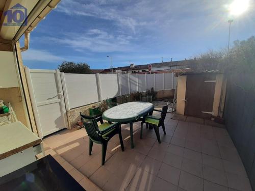 Pavillon 4 pers. à 50m de la plage avec jardin clos et parking privé - FR-1-781-39