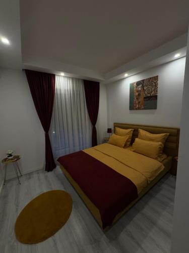 En eller flere senge i et værelse på Lucas investment Q14-302