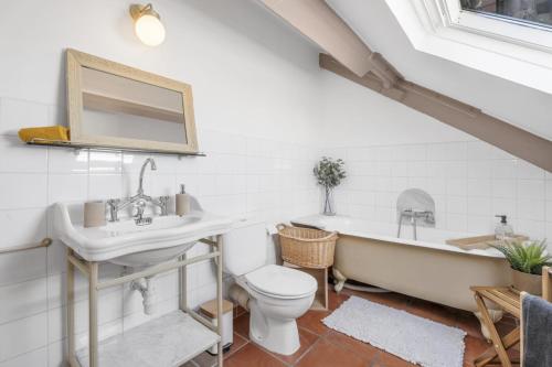 Studio sous les toits, Nice Centre