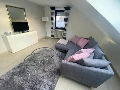 Et tv og/eller underholdning på 2 Zimmer-Wohnung ruhig modern zentrumsnah