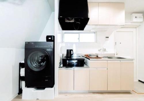 Horikiri SAIEI Apt , 1minute walk to Horikiri Station ,Direct to Narita Airport ,Top Choice for Value