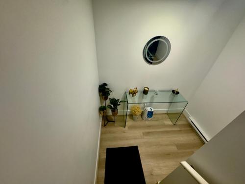 Phòng tắm tại Cozy Apartment close to Moncton Airport