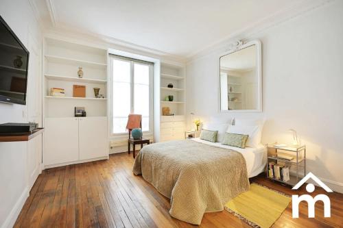 Marais 2B with Balcony by Melvane Luxury