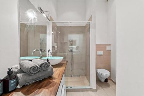 Near City Center - Danube Canal - Long Stays