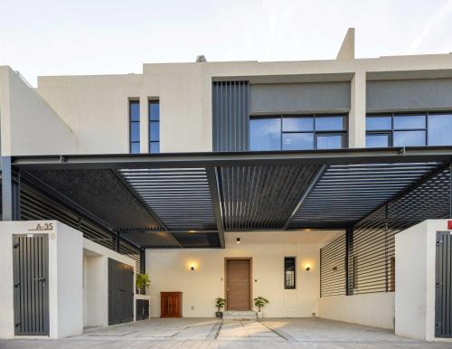 Danah Bay Beachside Private Villa