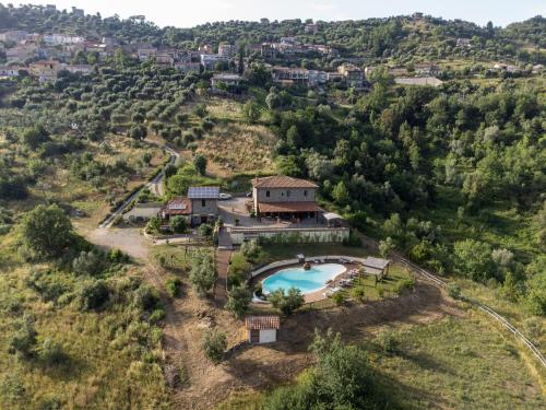 Swimmingpoolen hos eller tæt på Agriturismo Piano di Andrea